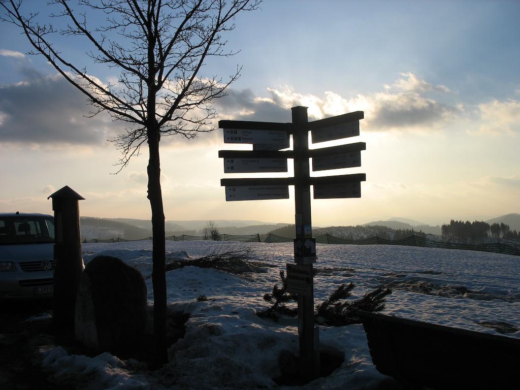 Ferienwohnungen Landgasthof Gilsbach Winterberg Buitenkant foto