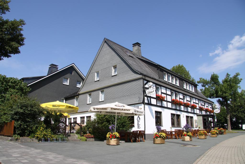 Ferienwohnungen Landgasthof Gilsbach Winterberg Buitenkant foto